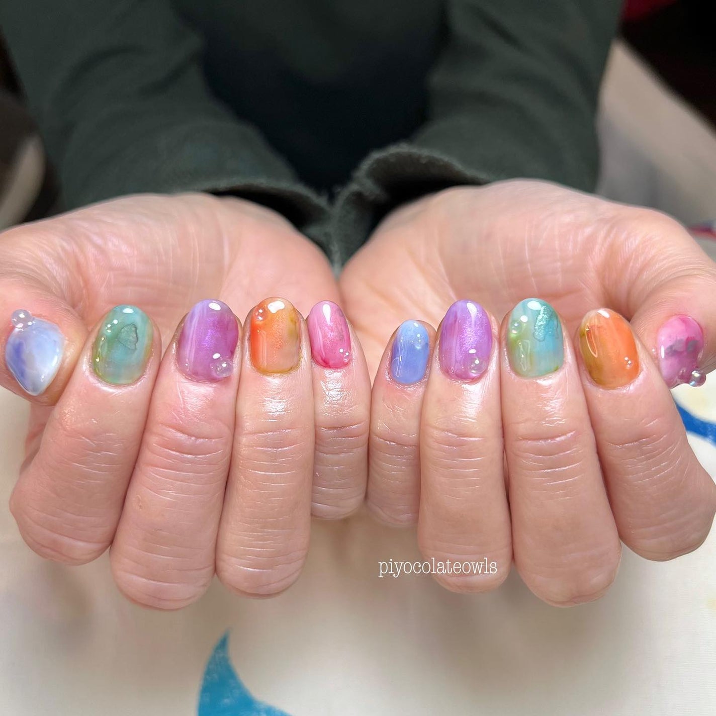 ぴよこれいと あうるす on LIPS 「オーダー💅■春っぽ🌸インクやら水彩やらジェルやらで、色々もわっ..」(3枚目)