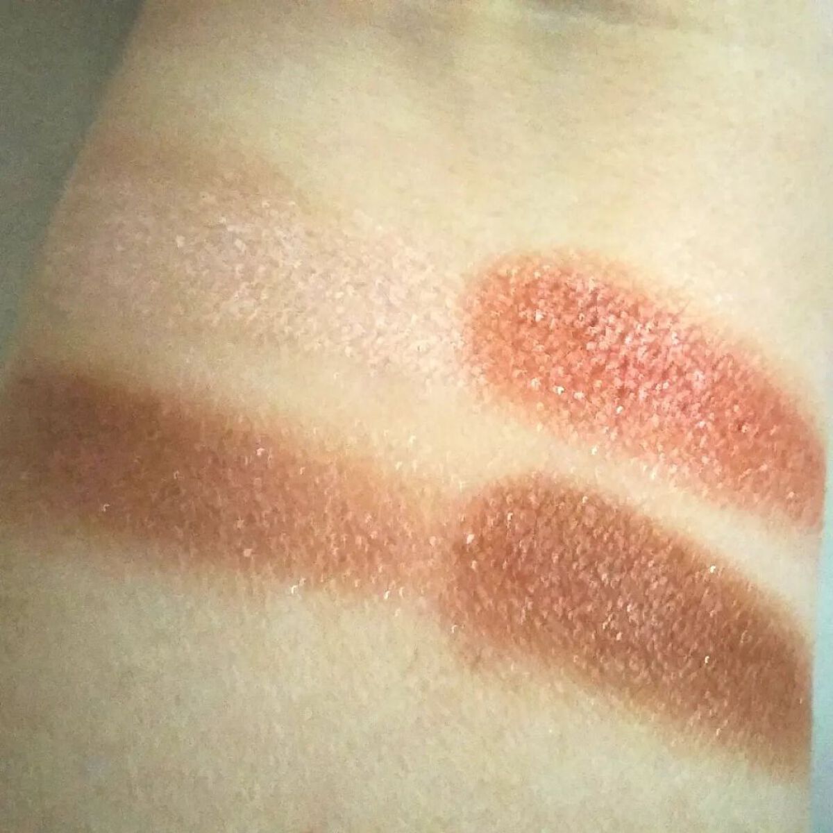 リキッドアイカラー 02 スパークリング ライトピンク/AC MAKEUP/リキッドアイシャドウを使ったクチコミ（3枚目）