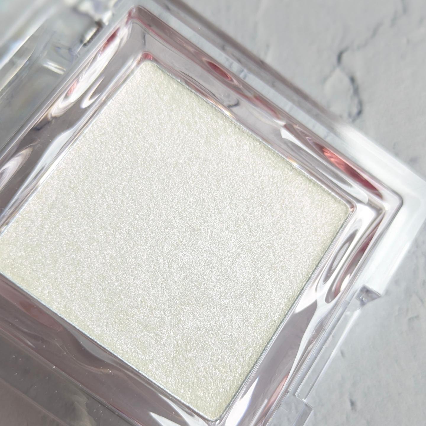 ハイライター Milky Moon/Glint/パウダーハイライトを使ったクチコミ（2枚目）