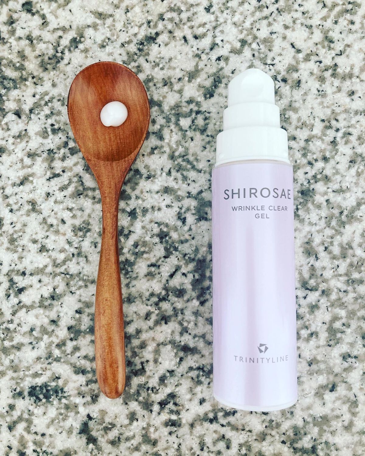 しろさえ ホワイトニングジェル/トリニティーライン/オールインワン化粧品を使ったクチコミ(2枚目)