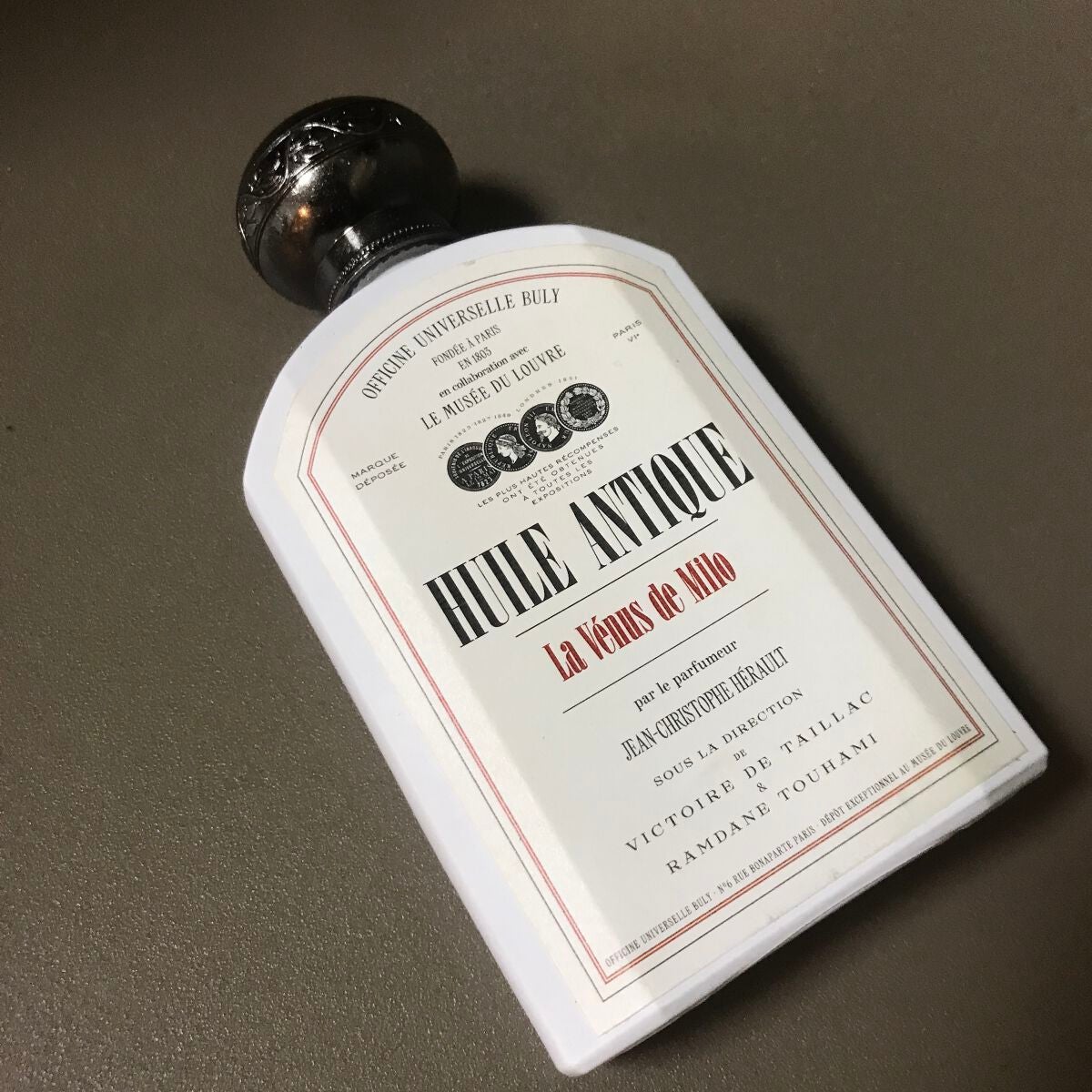 ユイル・アンティーク ローズ・ドゥ・ダマス/オフィシーヌ・ユニヴェルセル・ビュリー/ボディオイルを使ったクチコミ(1枚目)