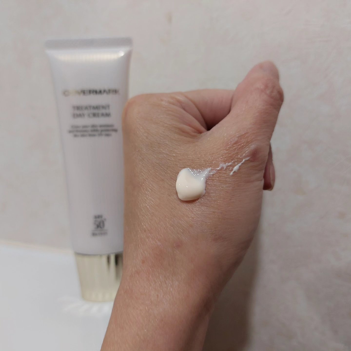 トリートメント デイ クリーム/COVERMARK/日焼け止めクリームを使ったクチコミ（2枚目）