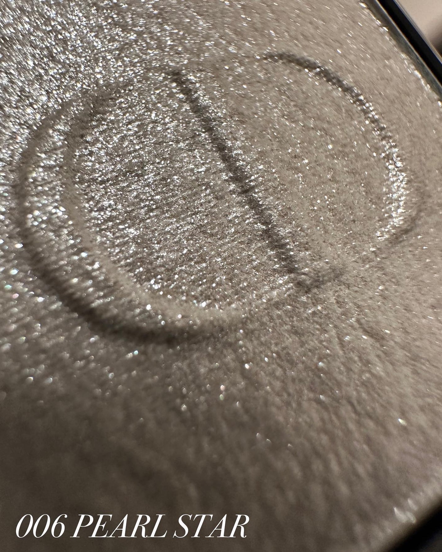 ディオールショウ モノ クルール/Dior/アイシャドウを使ったクチコミ(2枚目)