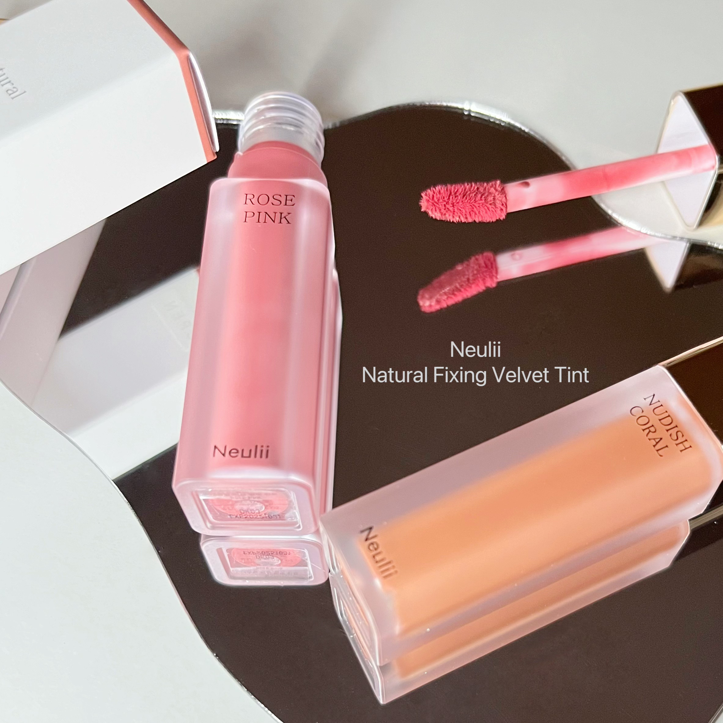 ナチュラルフィクシングベルベットティント/Neulii/リップティントを使ったクチコミ（1枚目）