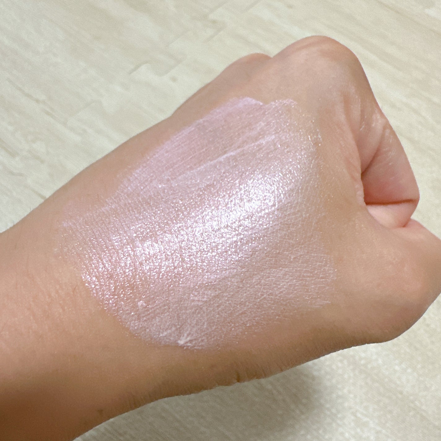 ル ブラン ロージー ドロップス/CHANEL/リキッドハイライトを使ったクチコミ(6枚目)