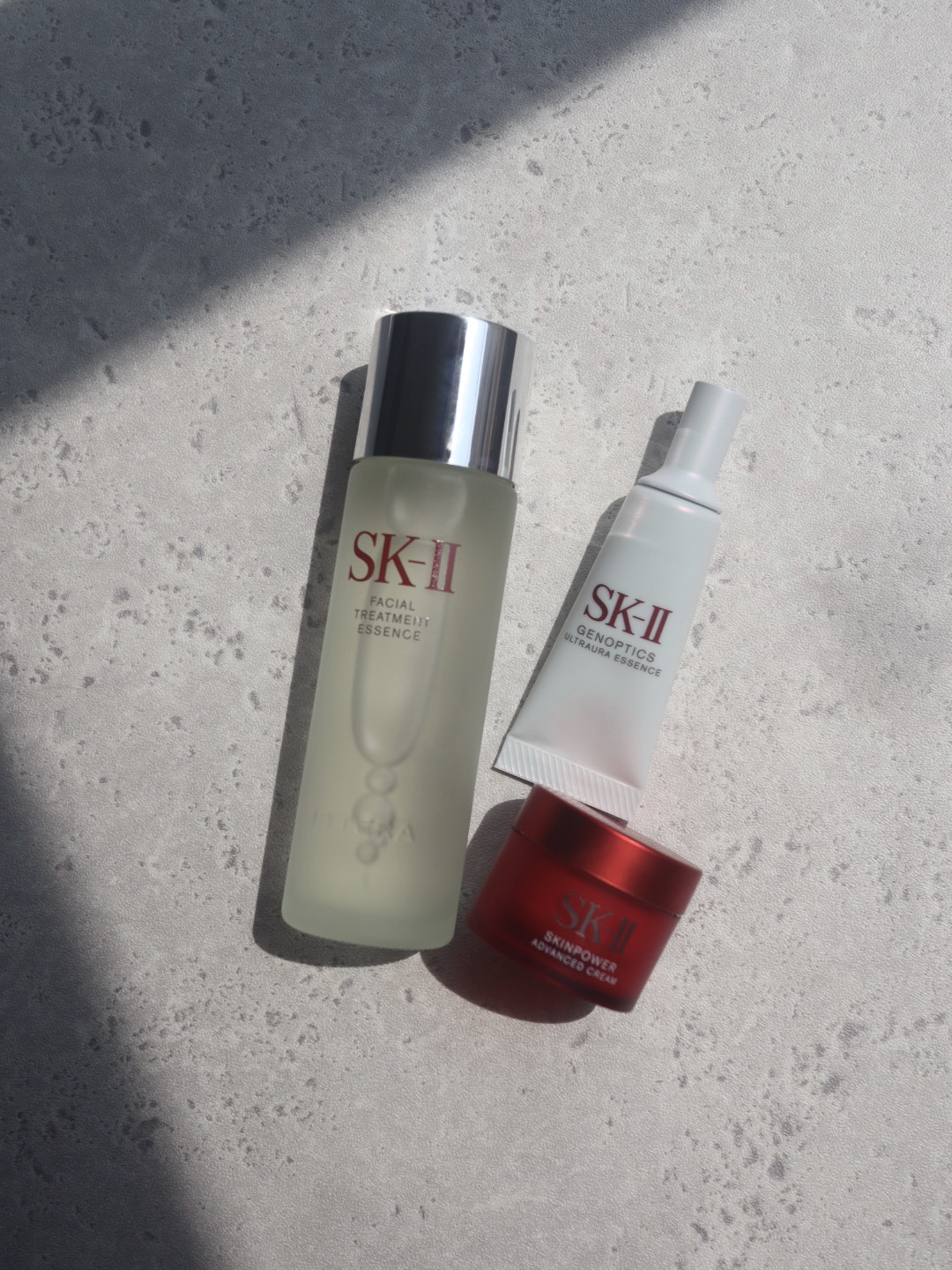 ジェノプティクス オーラ エッセンス/SK-II/美容液を使ったクチコミ（2枚目）