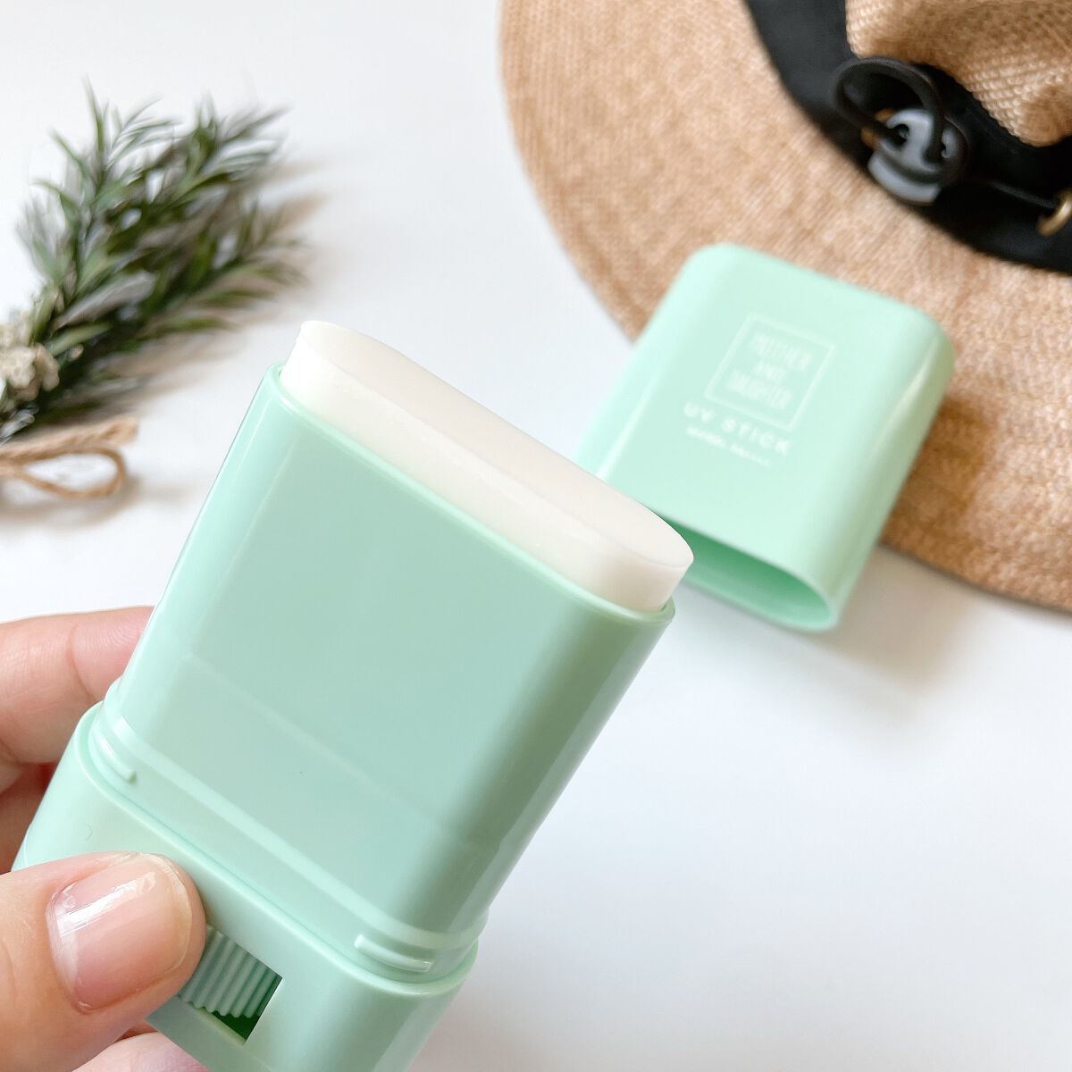 クリアUVスティック H/Mother&Daughter/日焼け止めスティックを使ったクチコミ(2枚目)