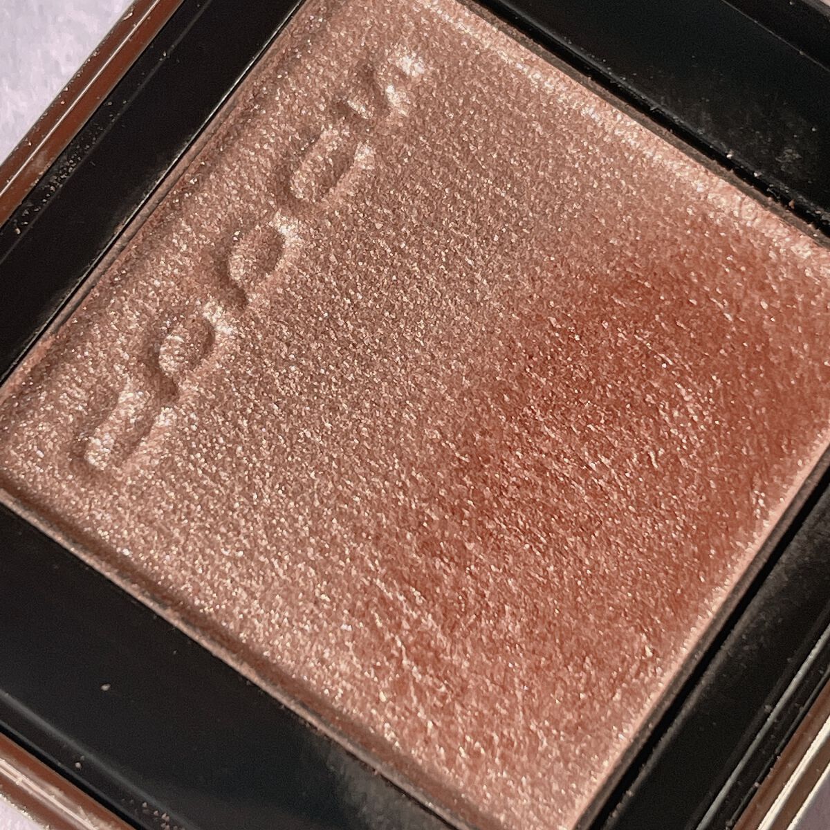 トーン タッチ アイズ/SUQQU/単色アイシャドウを使ったクチコミ(2枚目)