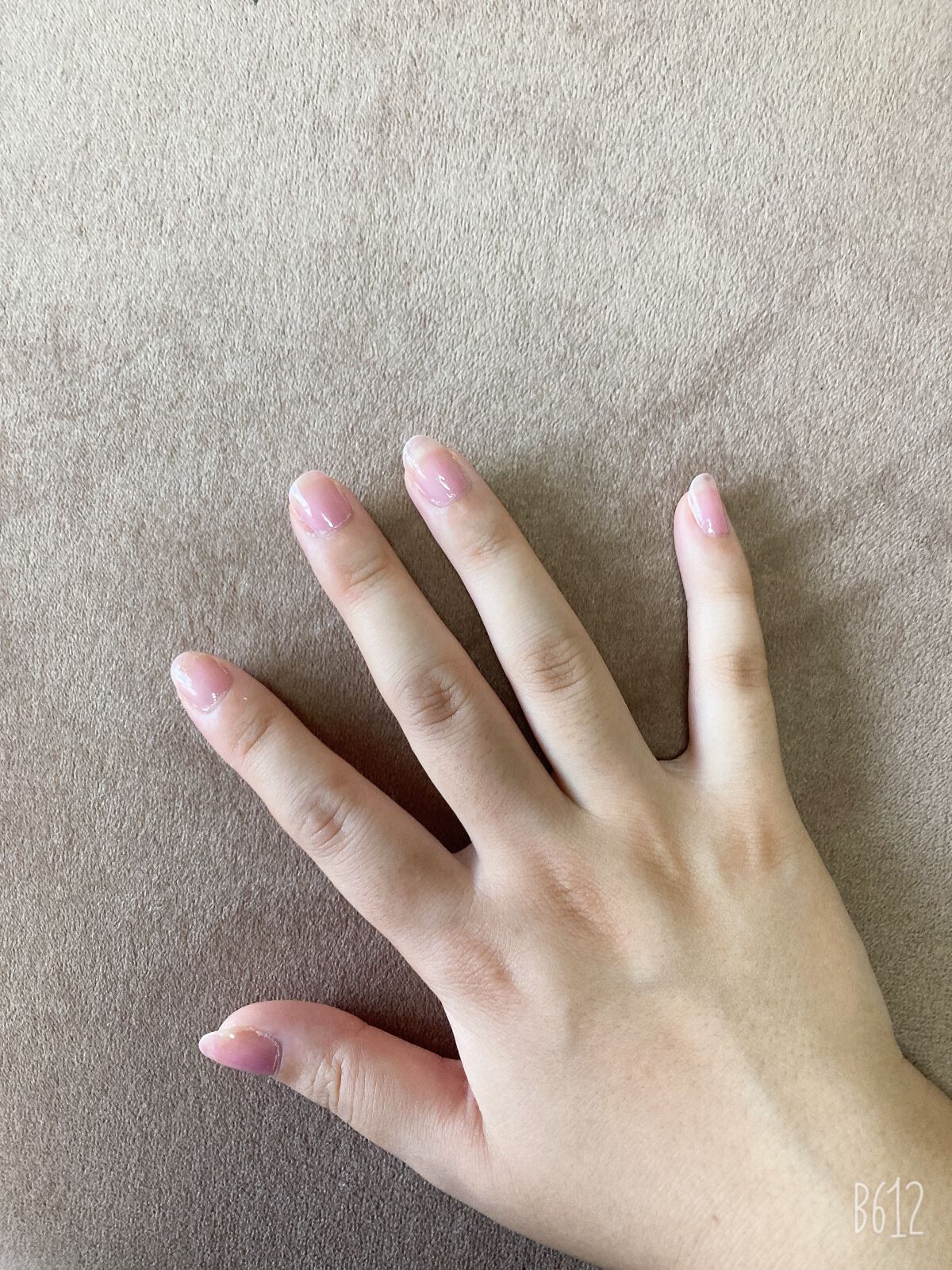 グロッシーコート アイシーピンク【旧】/スキューズミー/オールインワンネイルを使ったクチコミ（3枚目）