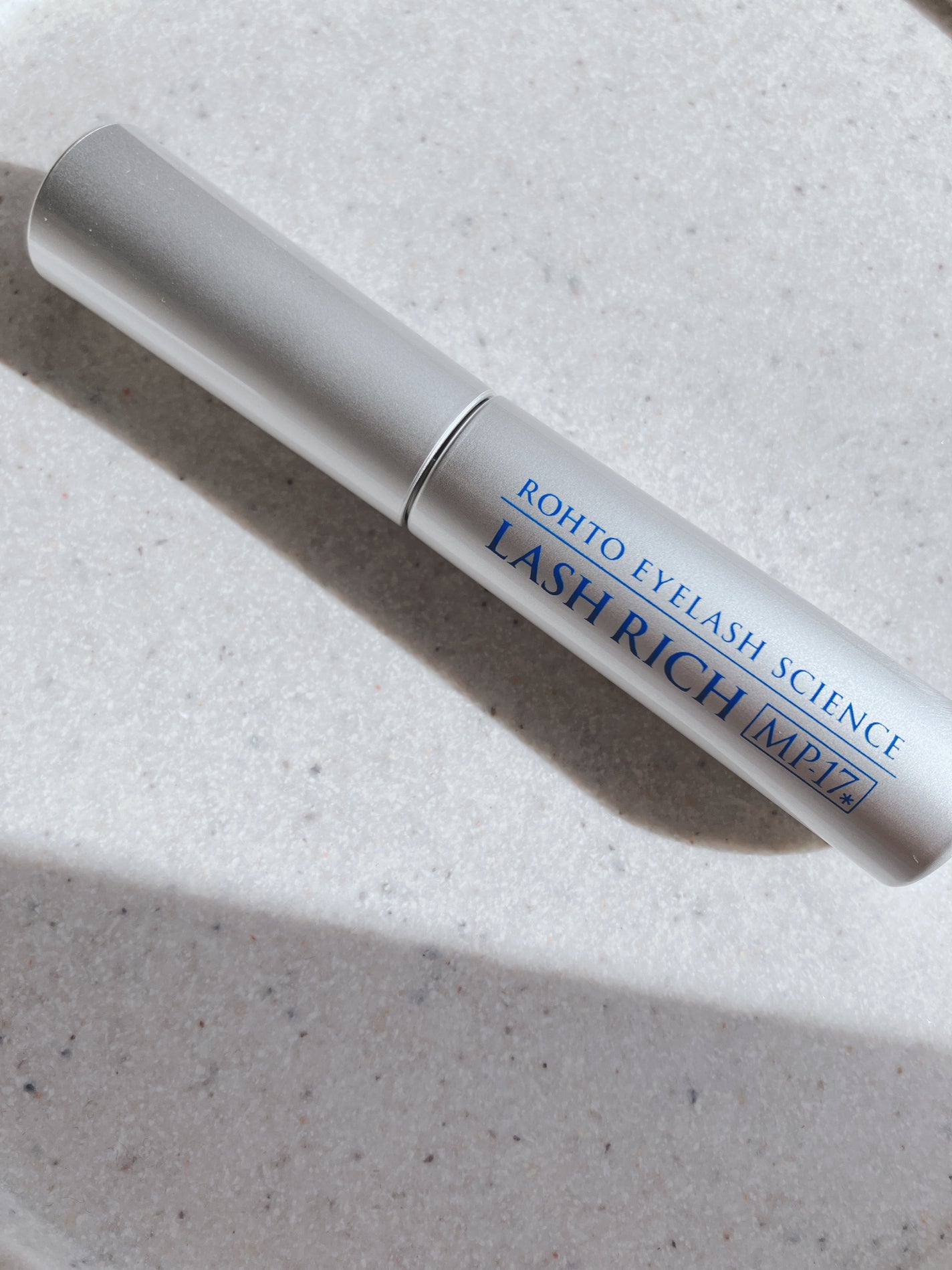 ラッシュリッチアイラッシュセラム/ロート製薬/まつげ美容液を使ったクチコミ(1枚目)