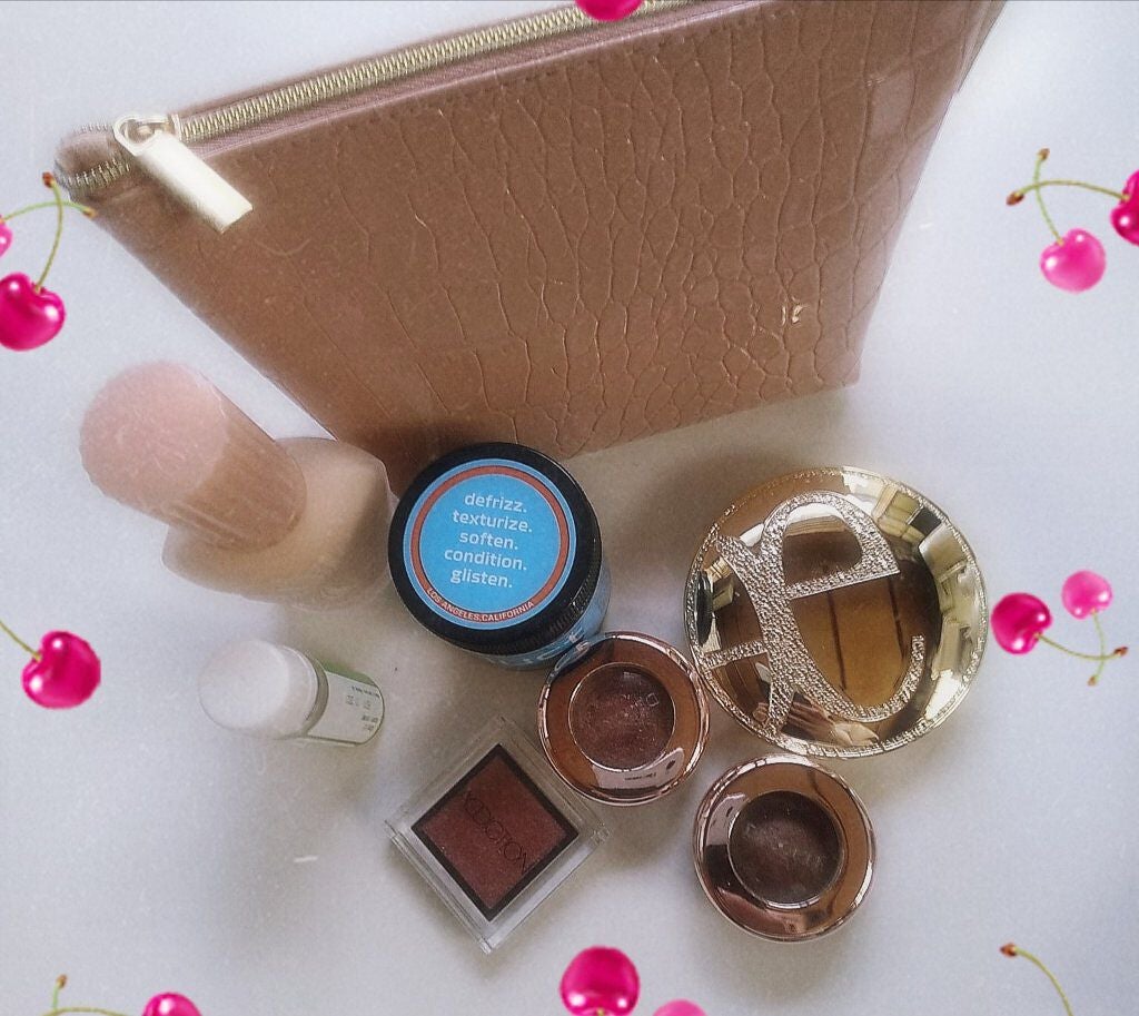 モイスチュアライジング ファンデーション プライマー S/PAUL & JOE BEAUTE/化粧下地を使ったクチコミ(1枚目)