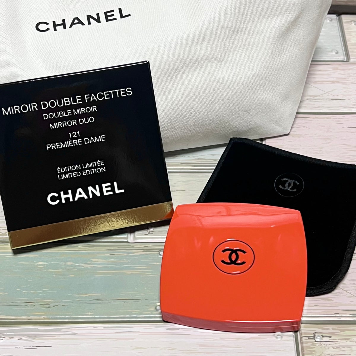 CHANEL ミロワール ドゥーブル ファセット 121 プルミエール ダム