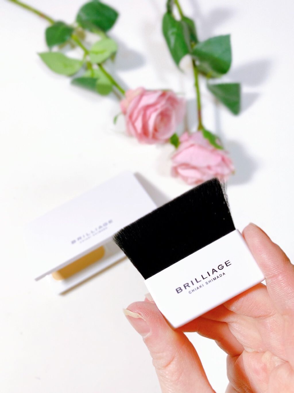 日高 on LIPS 「Brilliageのスティックファンデーションを使って良かった..」(6枚目)