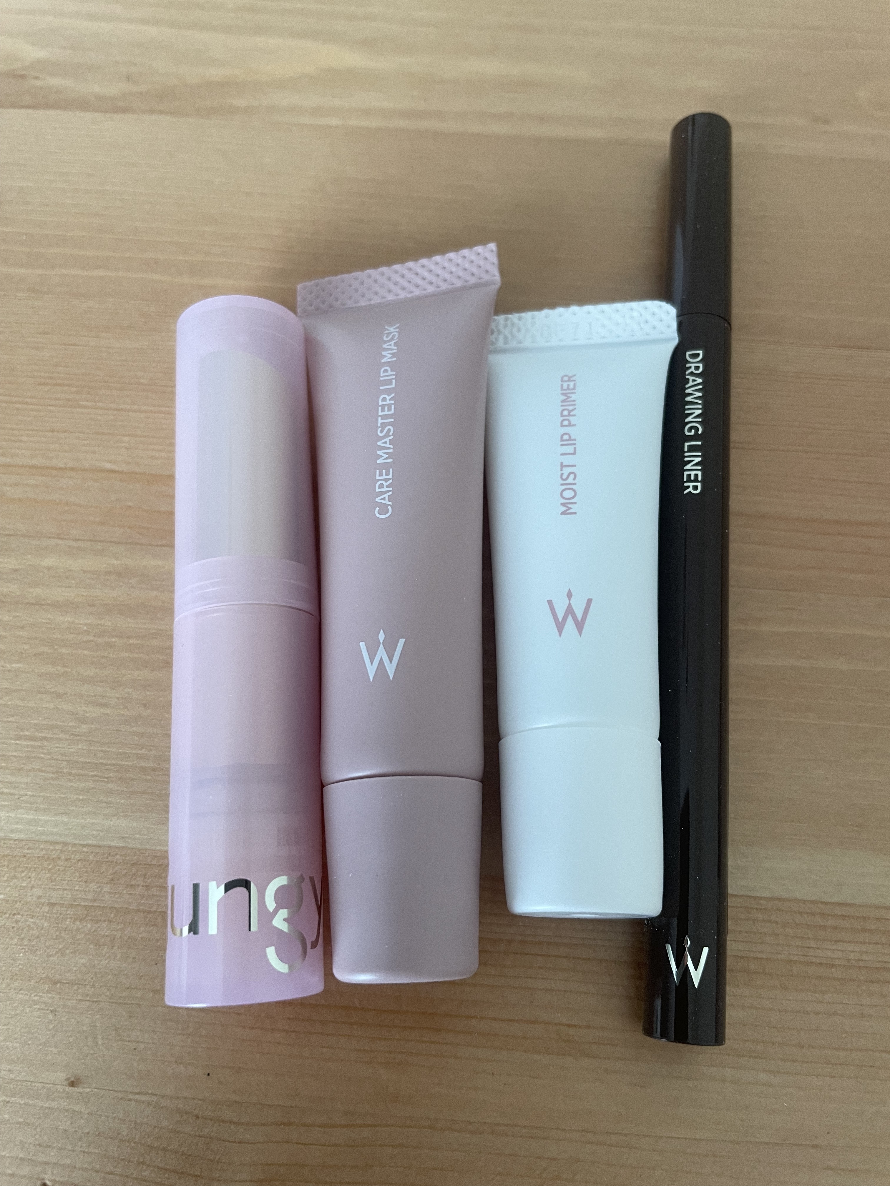 ウォンジョンヨ モイストリッププライマー　/Wonjungyo/リップオイルを使ったクチコミ（1枚目）