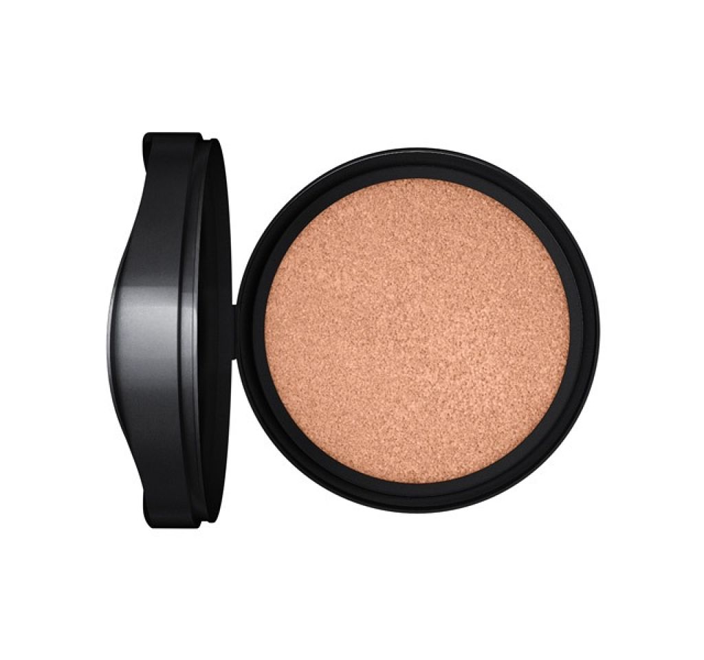 スタジオ パーフェクト SPF 50 ハイドレーティング クッション コンパクト N18