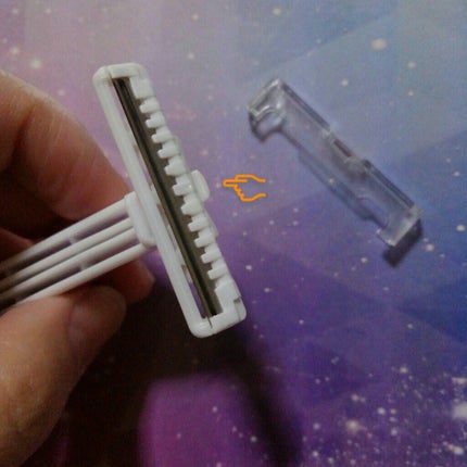 DAISO Schick顔・ボディ用カミソリ/DAISO/シェーバーを使ったクチコミ(5枚目)