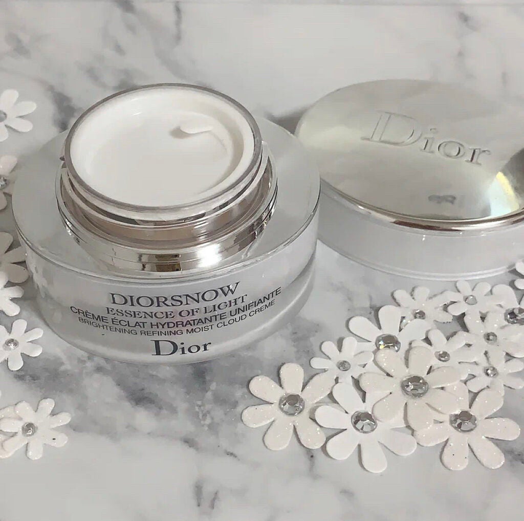 スノー ブライトニング モイスト クリーム/Dior/フェイスクリームを使ったクチコミ(2枚目)