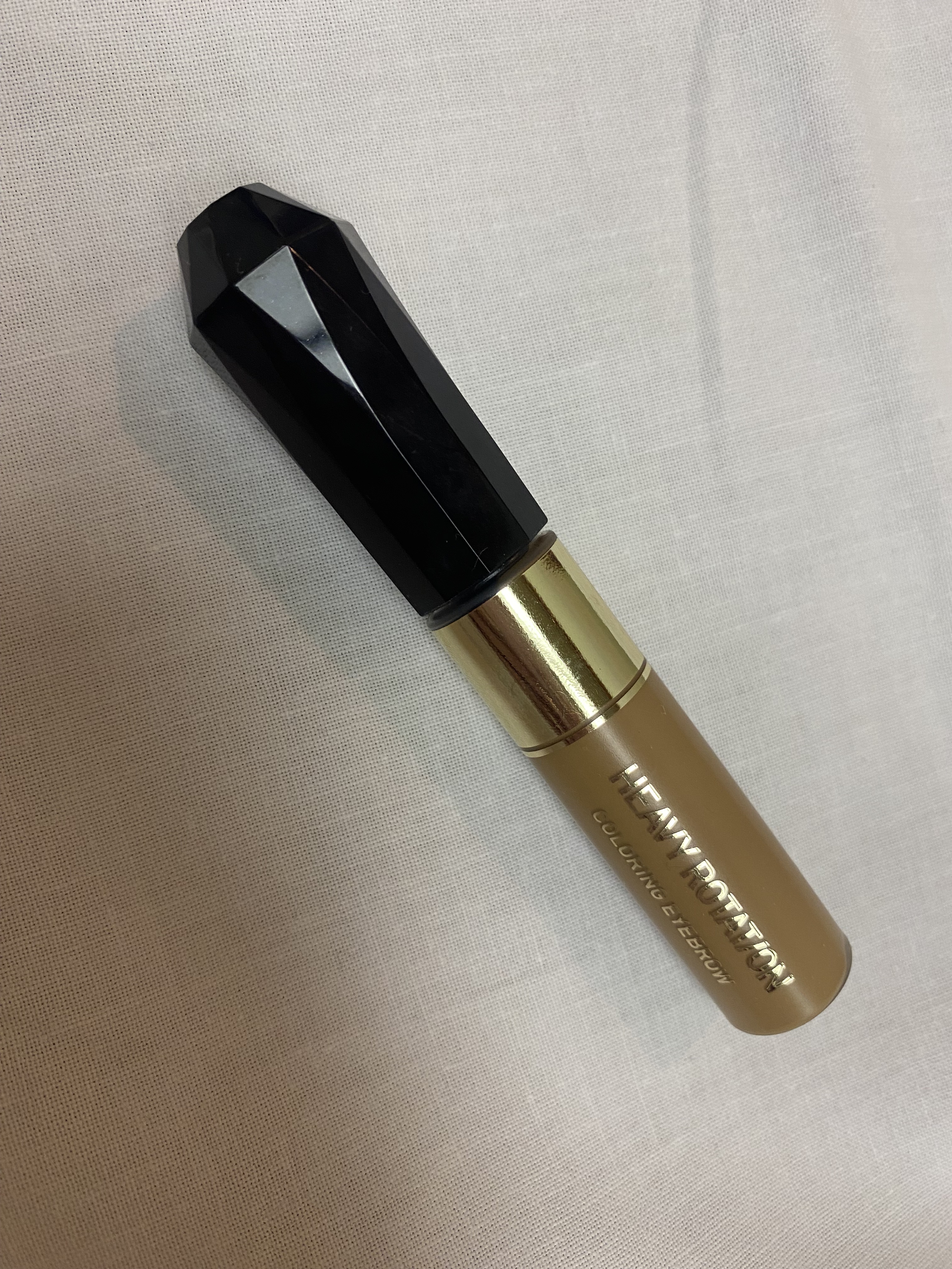 カラーリングアイブロウ 【限定パッケージ】04 ナチュラルブラウン/ヘビーローテーション/眉マスカラを使ったクチコミ（1枚目）