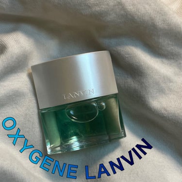 LANVIN OXYGENEオキシジェン 🫧

この香水の推しポイントは大調香師アルベルトモリゾ先生の作品だということ。

大好きなLANVINとアルベルトモリゾ先生のタッグは強力🙌

ミント配合のミル