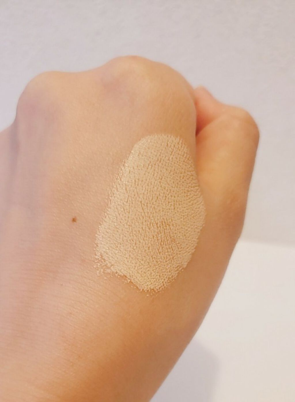 タッチクッション AWESOME/S2ND/クッションファンデーションを使ったクチコミ（3枚目）