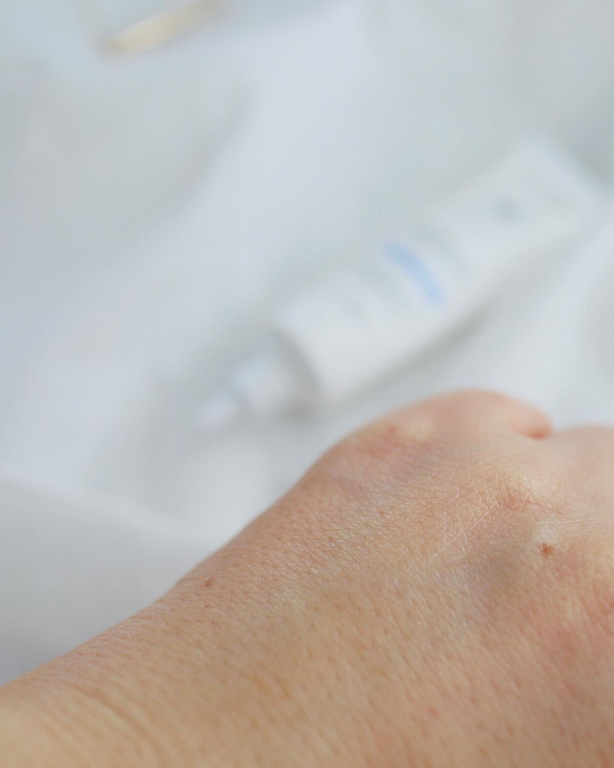 ミネラルUVアクアセラム/エトヴォス/美容液を使ったクチコミ(5枚目)