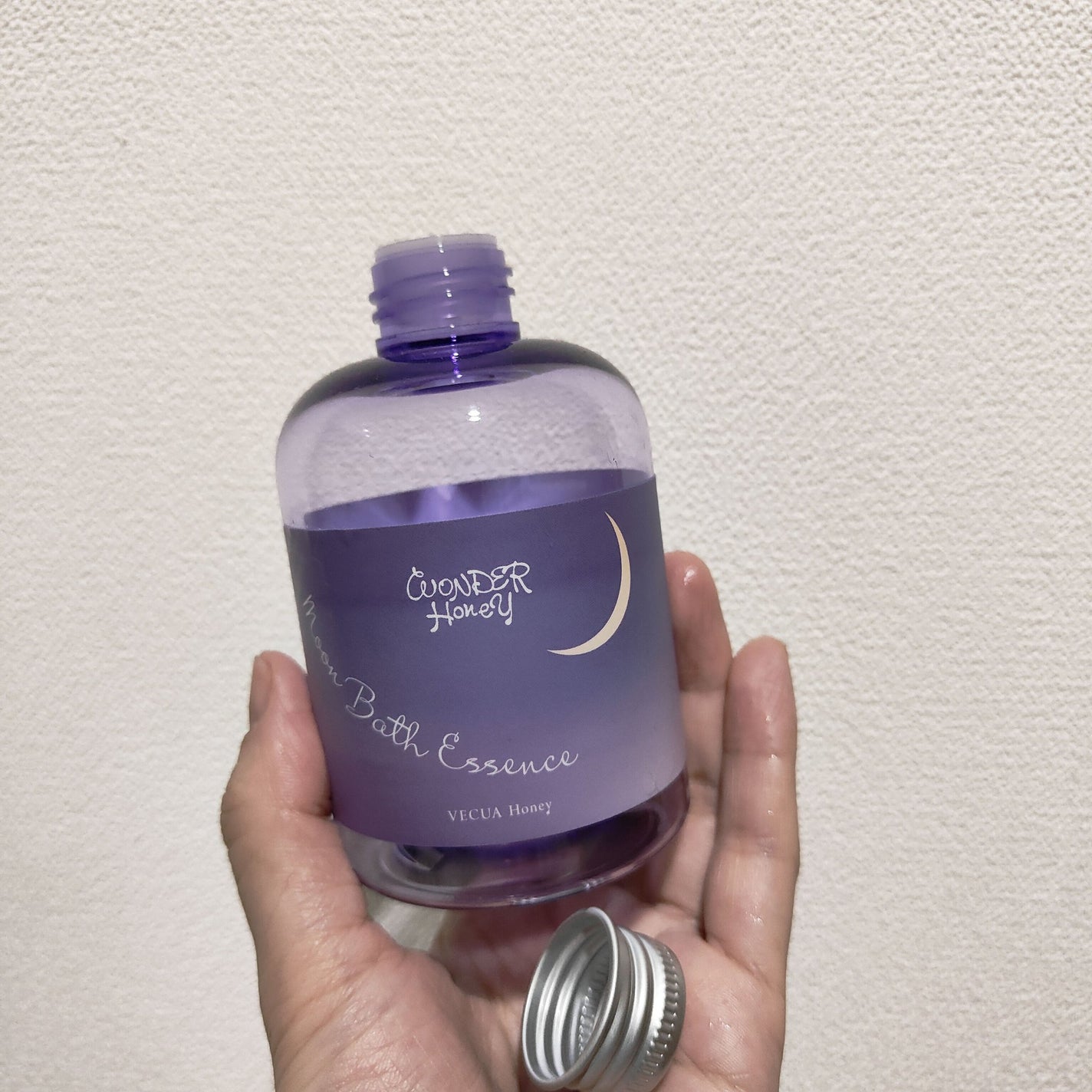 ワンダーハニー ムーンバスエッセンス カモミールティー/VECUA Honey/保湿系入浴剤を使ったクチコミ(1枚目)