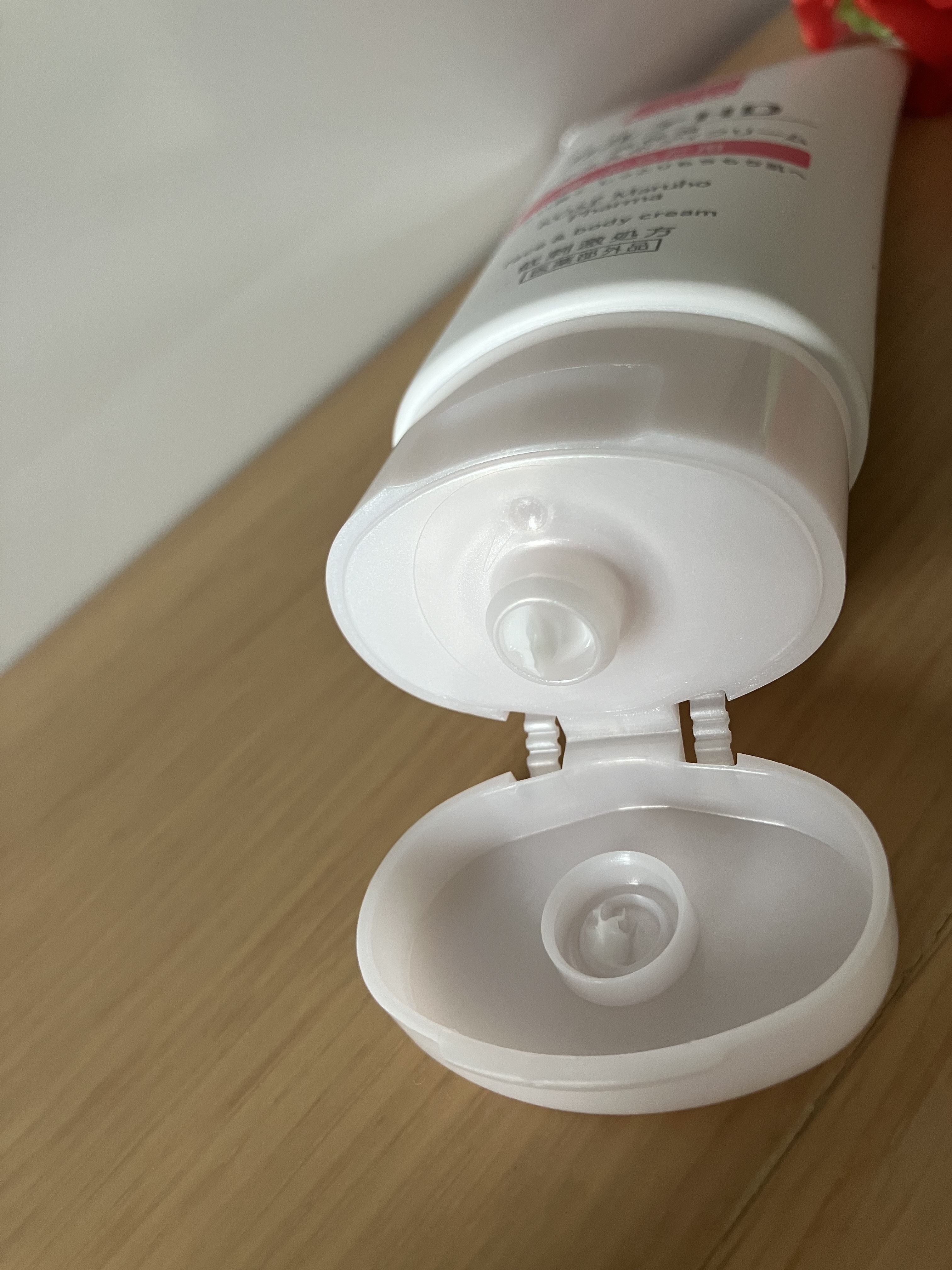 モイスチュア フェイス＆ボディクリーム/カルテHD/ボディクリームを使ったクチコミ（3枚目）