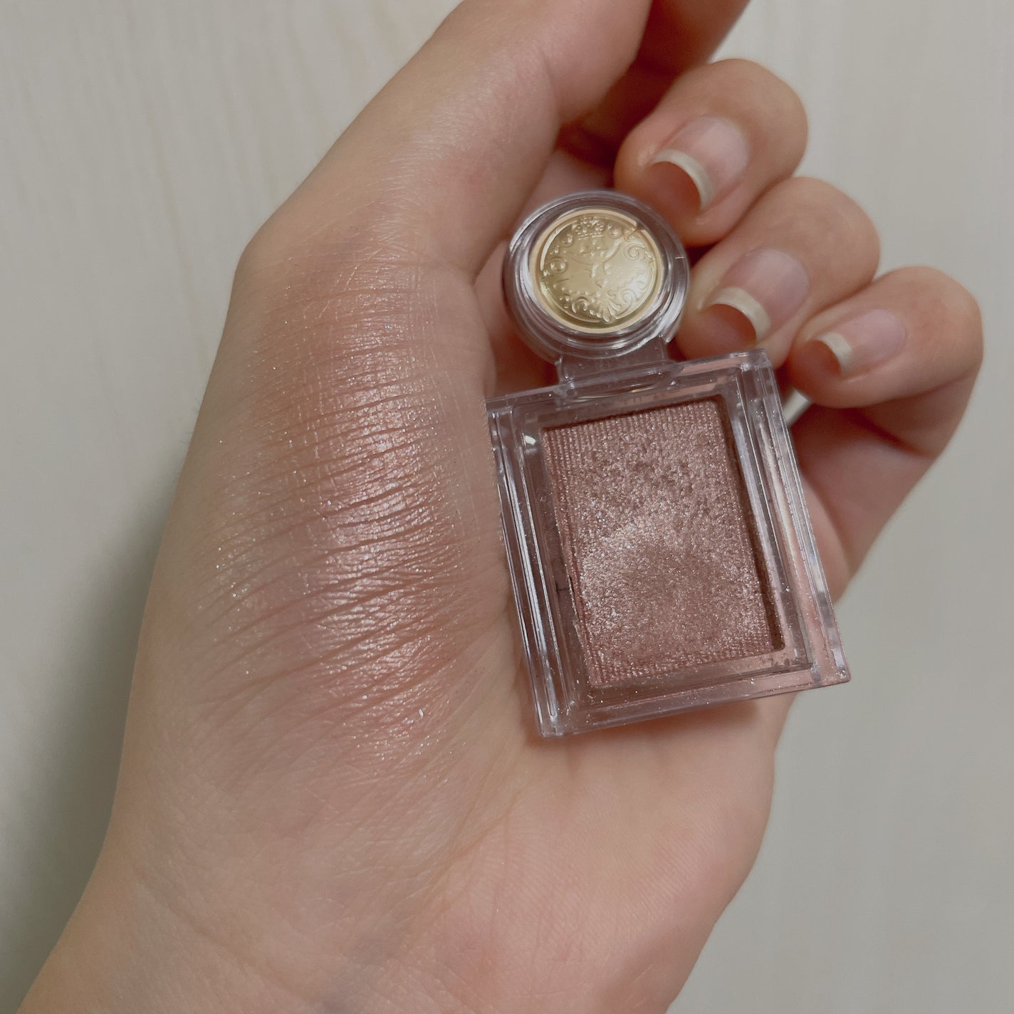 シャドーカスタマイズ/MAJOLICA MAJORCA/単色アイシャドウを使ったクチコミ(2枚目)