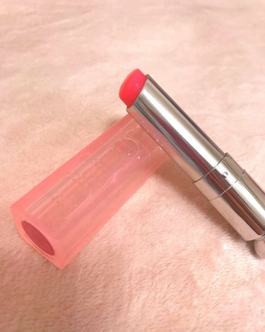 Dior Addict
LIP GLOW    008
ULTRA-PINK


前に限定の時に購入していたものです(^^)
春にいい色かなーっと思い、購入したのですが…
夏にもぴったりでした(^^)
