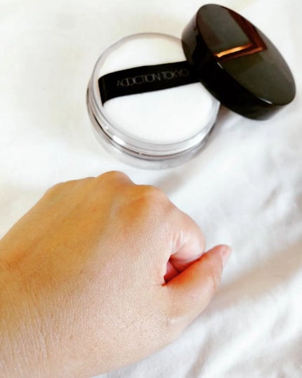 インビジブル エッセンス ルースパウダー グロウ/ADDICTION/ルースパウダーを使ったクチコミ(4枚目)