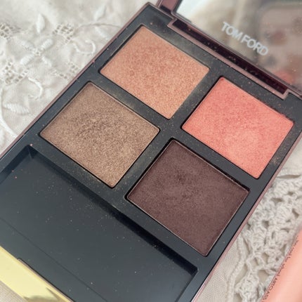 アイ カラー クォード C /TOM FORD BEAUTY/アイシャドウパレットを使ったクチコミ(5枚目)