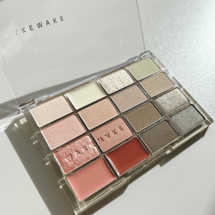 ソフトブラーリングアイパレット/wakemake/アイシャドウパレットを使ったクチコミ(1枚目)