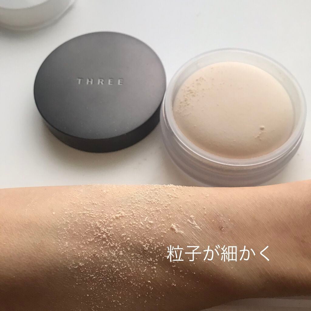 アドバンスドエシリアルスムースオペレーター ルースパウダー/THREE/ルースパウダーを使ったクチコミ(6枚目)