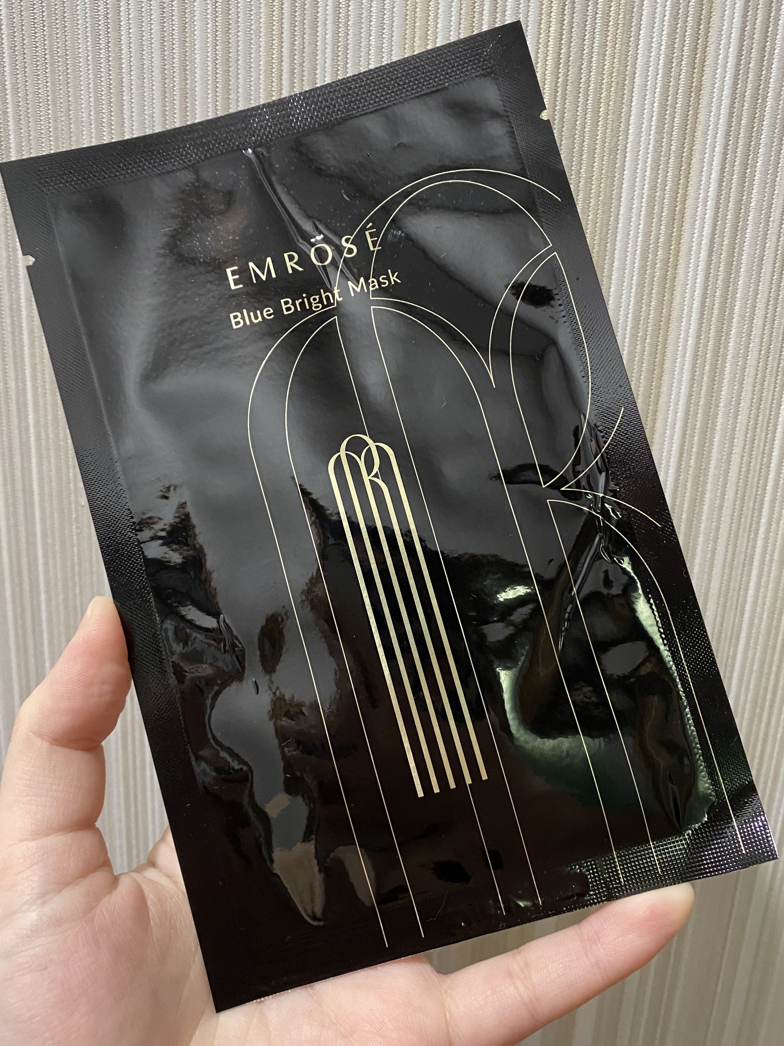 ブルーブライトマスク/EMROSÉ/シートマスク・パックを使ったクチコミ（1枚目）