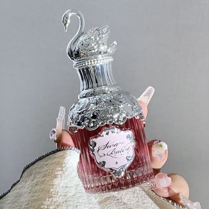 彩り日記 on LIPS 「夢見るような香り…花知晓スワンパフュームの秘密✨😇開けた瞬間、..」(7枚目)