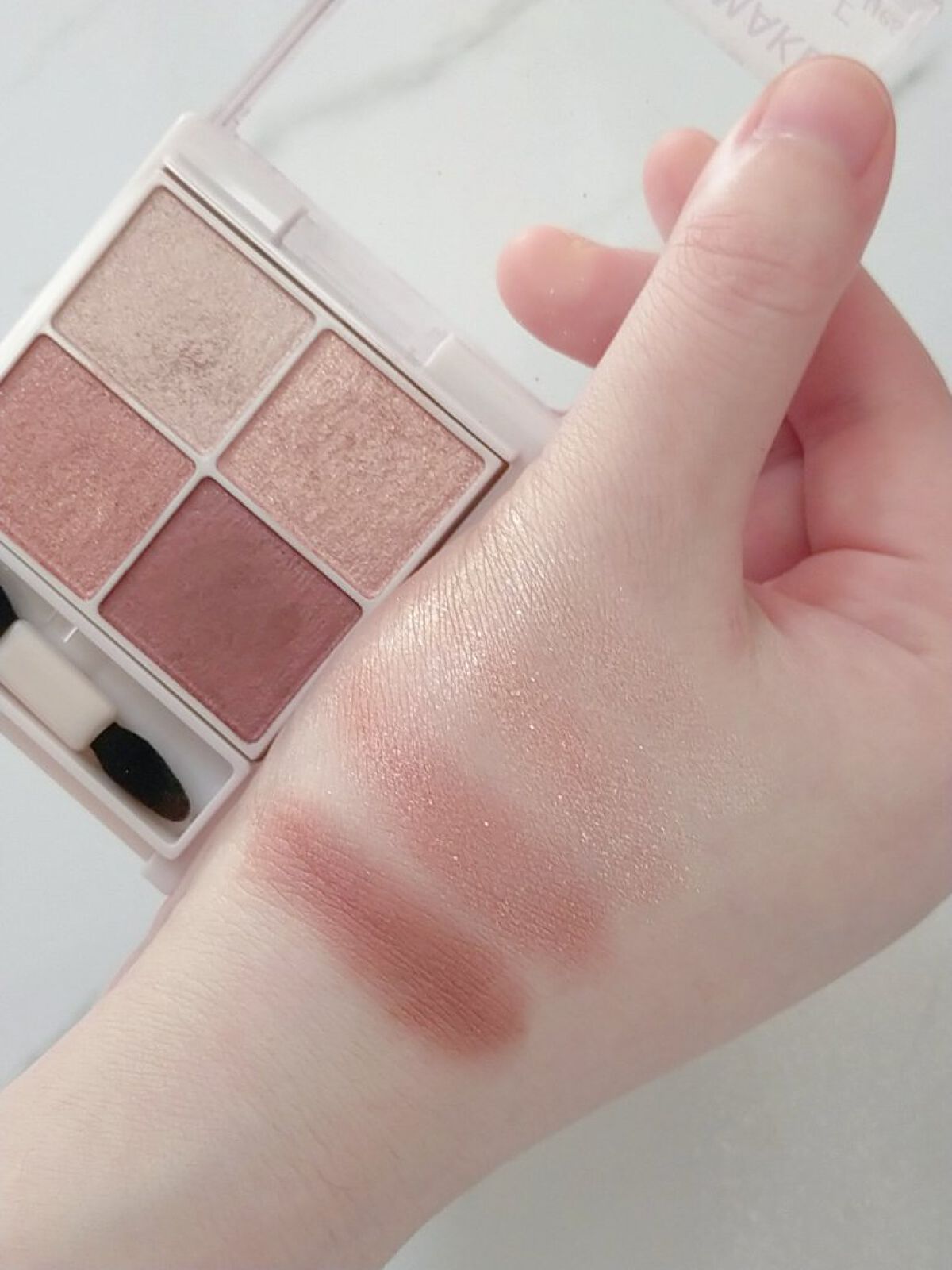 シルキースフレアイズ/キャンメイク/アイシャドウパレットを使ったクチコミ（2枚目）