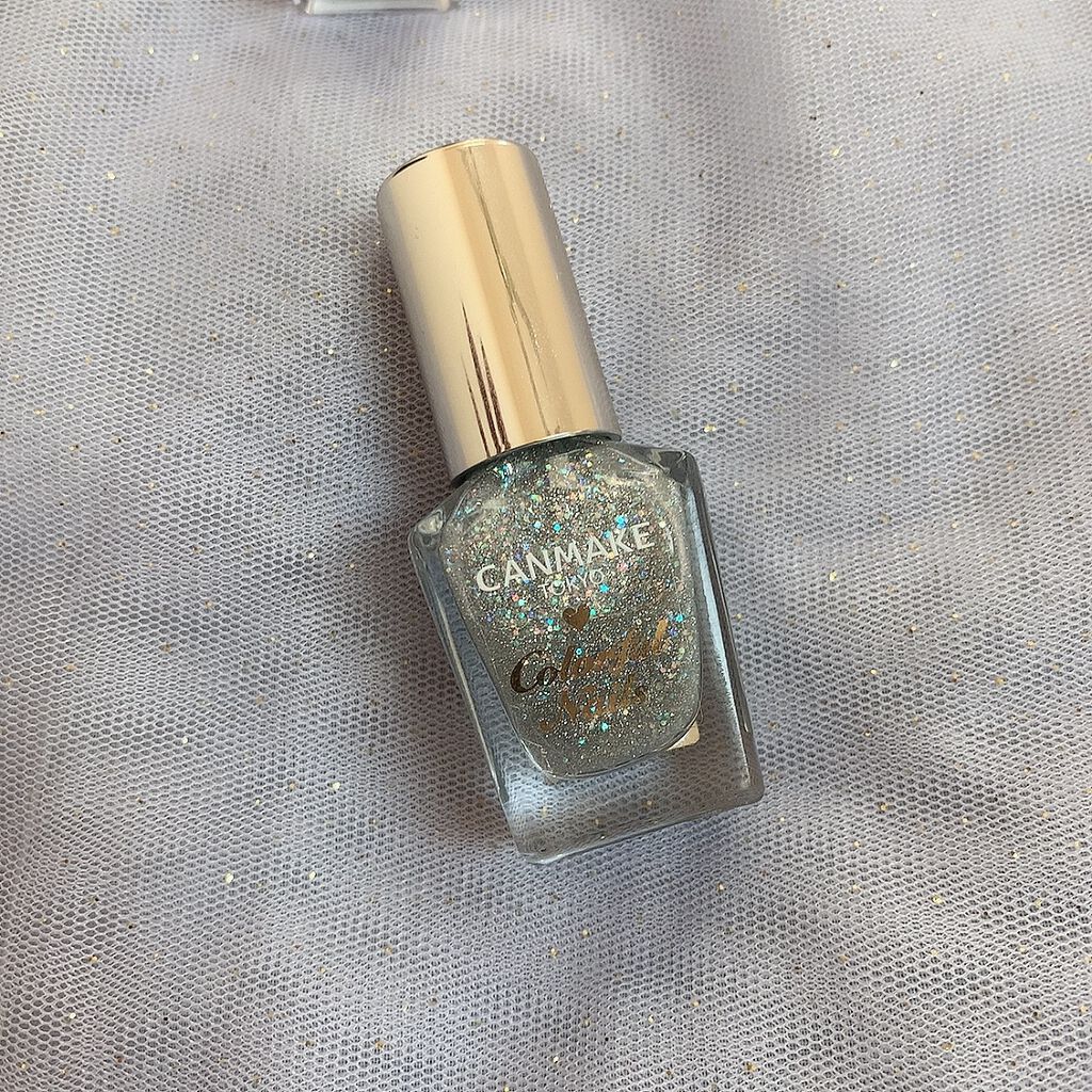 カラフルネイルズ/キャンメイク/マニキュアを使ったクチコミ(2枚目)