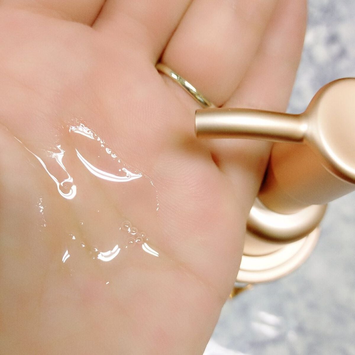&honey メルティ モイストリペア ヘアオイル 3.0/&honey/ヘアオイルを使ったクチコミ(2枚目)