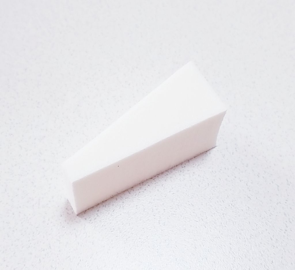 メイクアップスポンジバリューパック13P ウェッジ/DAISO/パフ・スポンジを使ったクチコミ（2枚目）