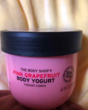 ボディヨーグルト ピンクグレープフルーツ/THE BODY SHOP/ボディローションを使ったクチコミ（2枚目）