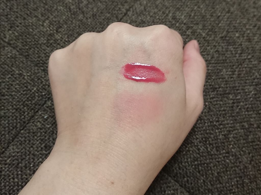 リップティントマット/キャンメイク/リップグロスを使ったクチコミ(2枚目)