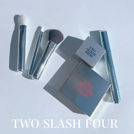 ストロビングフェイスキューブ/TWO SLASH FOUR/ハイライトを使ったクチコミ(1枚目)