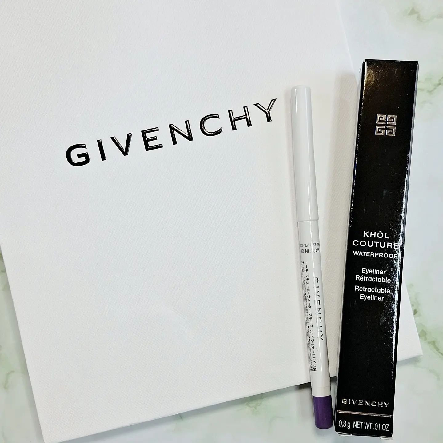 GIVENCHY コール・クチュール・ウォータープルーフのクチコミ「GIVENCHY、お気に入りのカラーアイライナー💖
 
 
見た目通りの鮮やかな発色が目元を演.....」（1枚目）