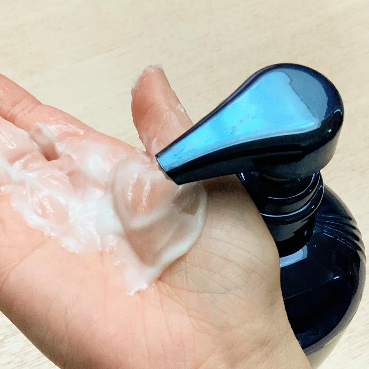 セラティス ムーンライトスリーク シャンプー / ヘアトリートメント ヘアトリートメント本体435g/THERATIS/市販シャンプーを使ったクチコミ（3枚目）