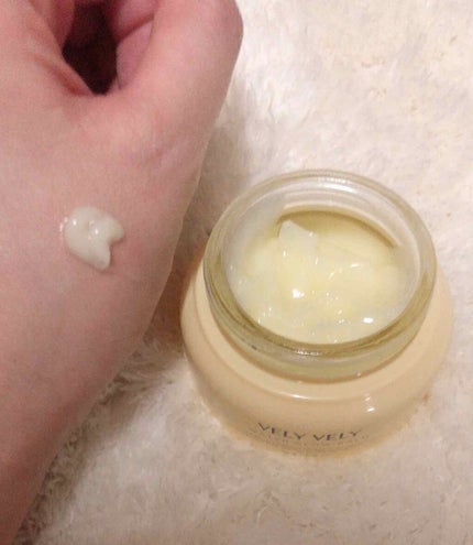 ウォーターグローバーム/VELY VELY/フェイスクリームを使ったクチコミ(2枚目)