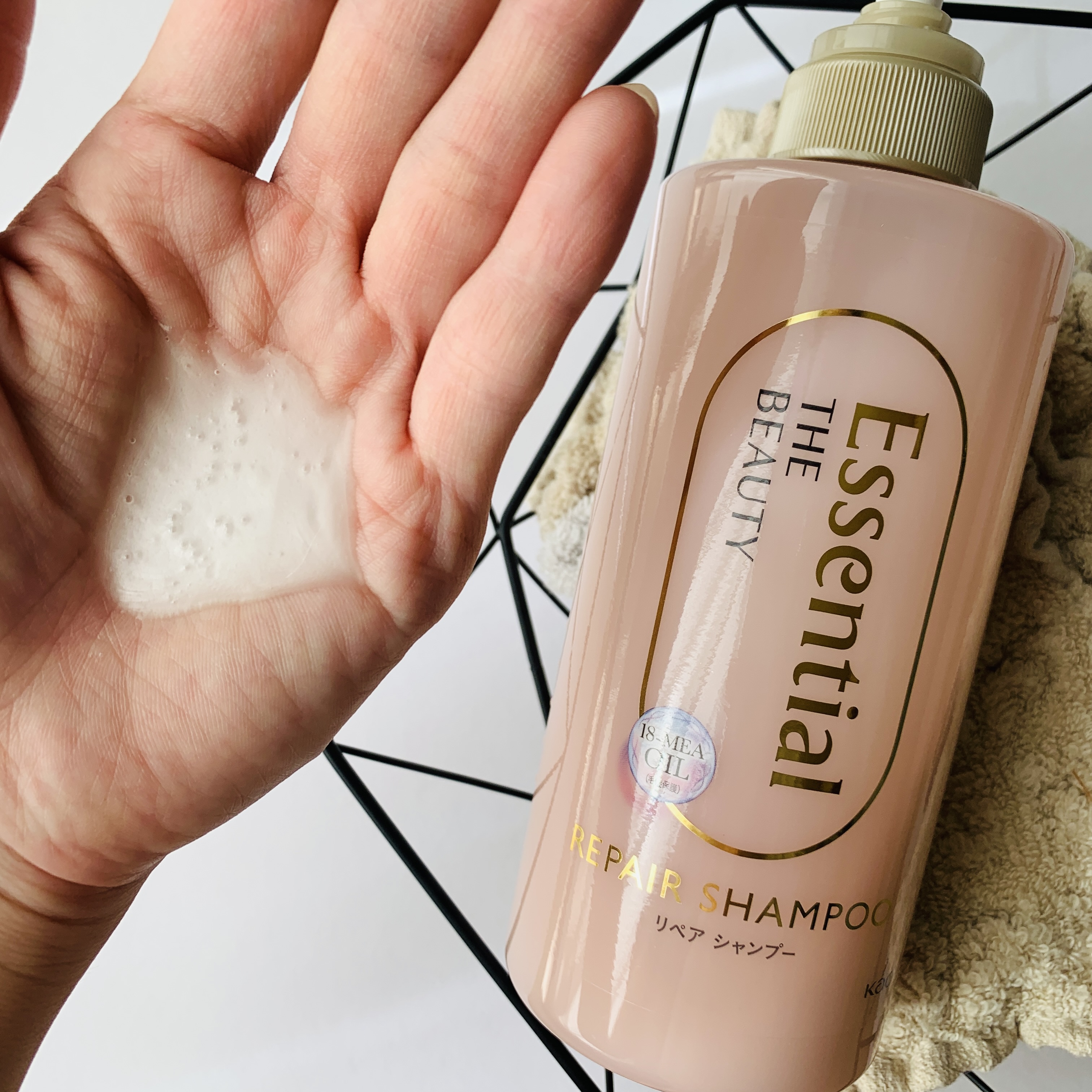 ザビューティ リペアシャンプー・コンディショナー/エッセンシャル/市販シャンプーを使ったクチコミ（2枚目）