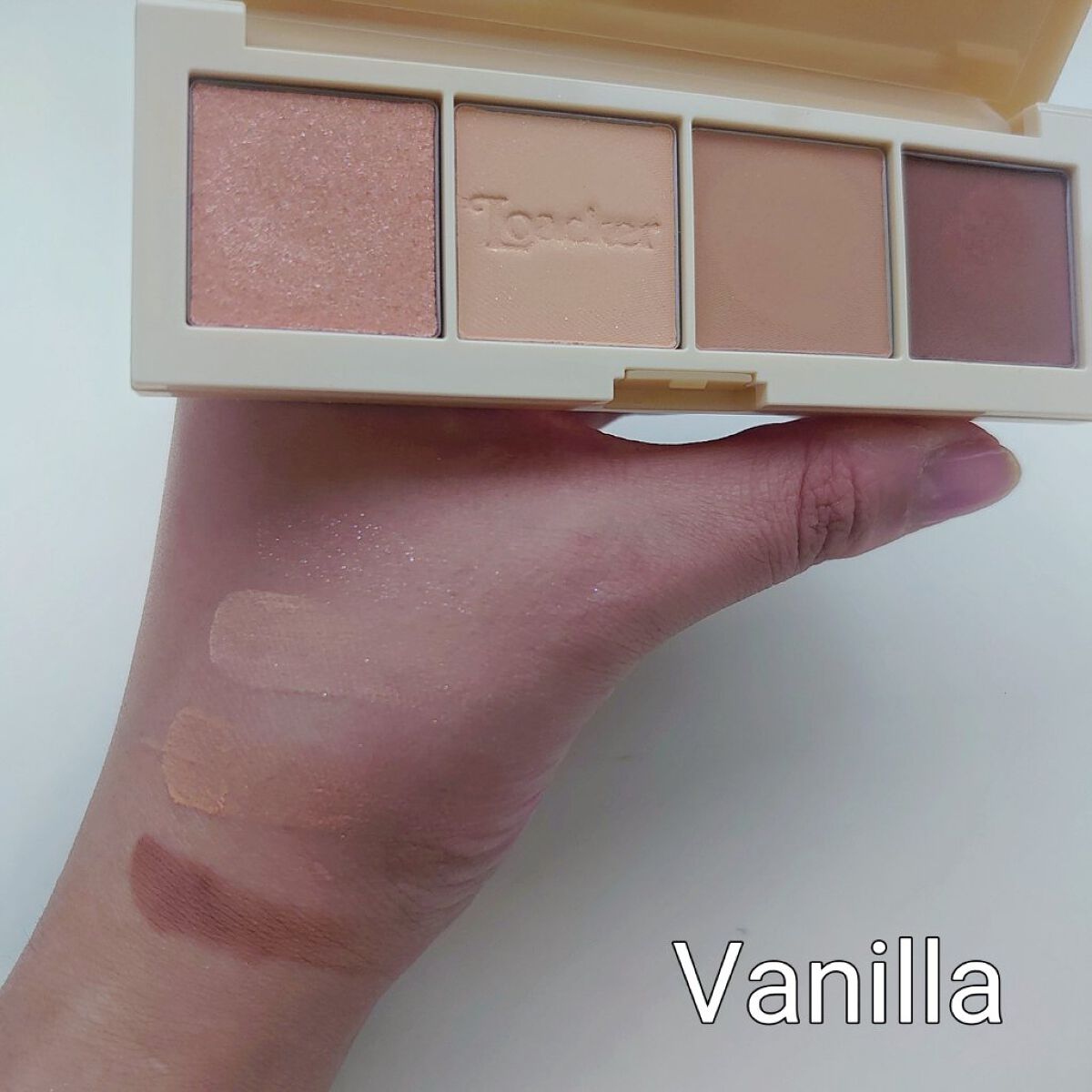 ローカー プレイカラーアイズミニ/ETUDE/アイシャドウパレットを使ったクチコミ（3枚目）