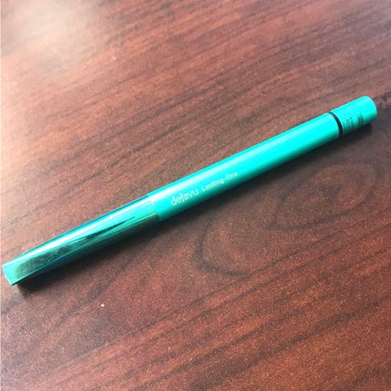 「密着アイライナー」クリームペンシル/デジャヴュ/ペンシルアイライナーを使ったクチコミ(1枚目)