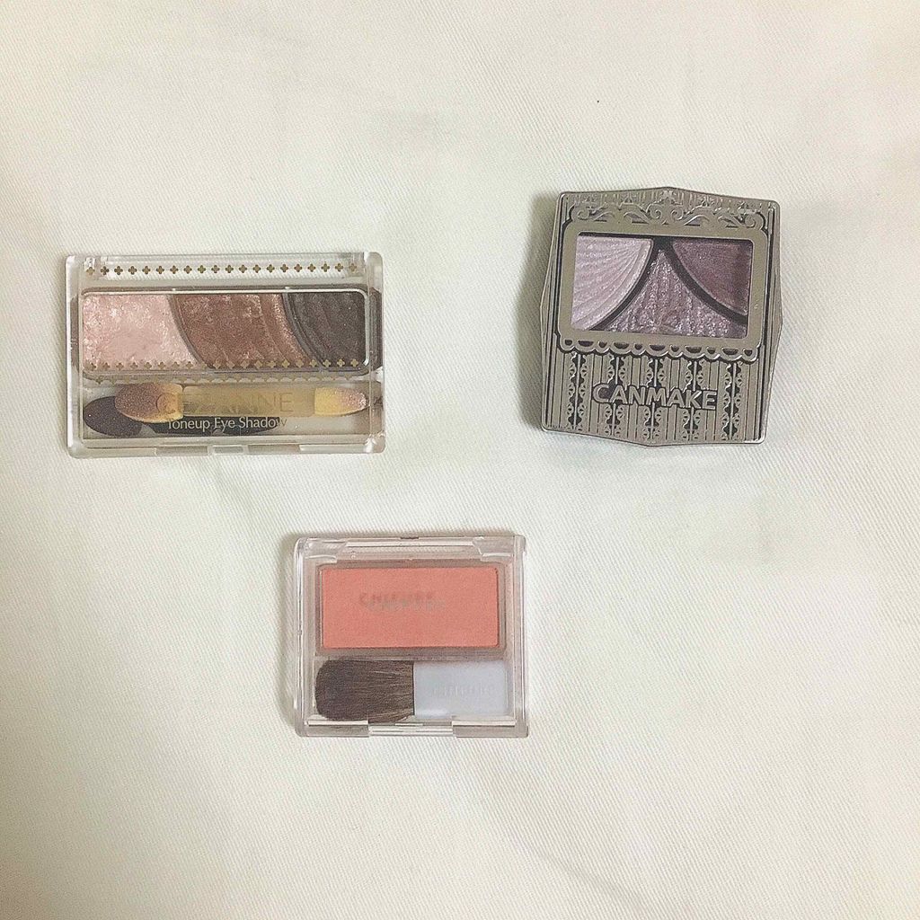 チーク カラー(ブラシ付)/ちふれ/パウダーチークを使ったクチコミ（3枚目）