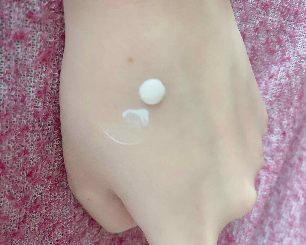 MAXCLINIC ロージーピンクトーンアップクリームのクチコミ「

はじめまして
愛羅です🍬

初投稿です。よろしくお願いします(*' ')*, ,)✨ﾍﾟｺ.....」（2枚目）